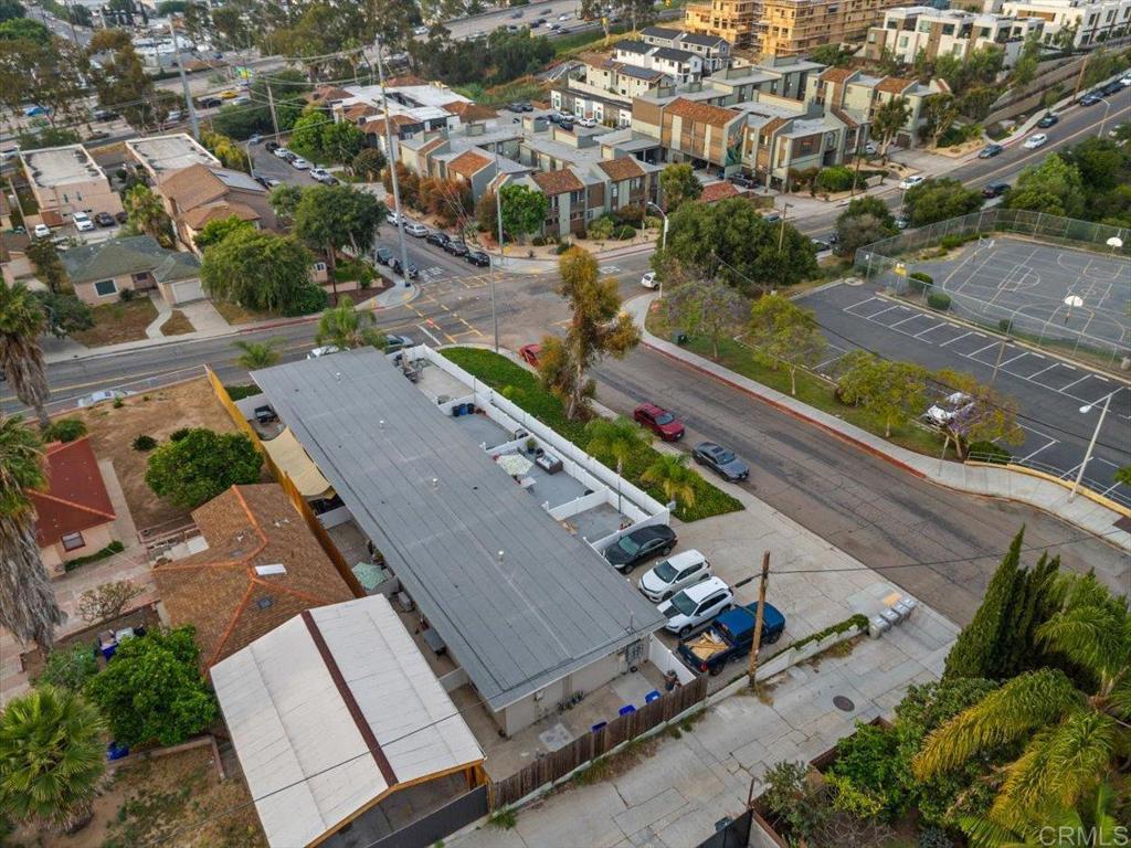 1103 33rd St - photo 7