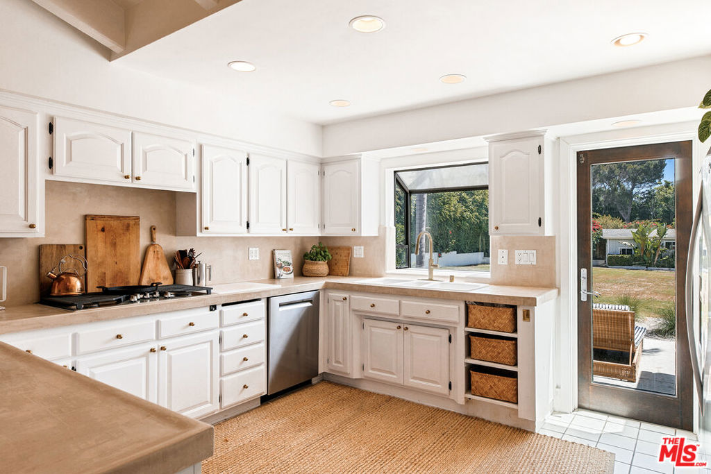 MLS #26872695 image #15