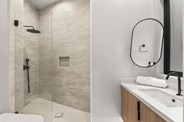 90 Crescent Drive, Palo Alto CA: https://media.crmls.org/mediaz/71a67bb9-6eb6-4f45-9e8c-268234dac7fe.jpg