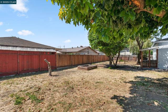 13608 Doolittle, San Leandro CA: https://media.crmls.org/mediaz/71a68ffb-41f1-4bff-bbc0-d02ec7a0c87c.jpg