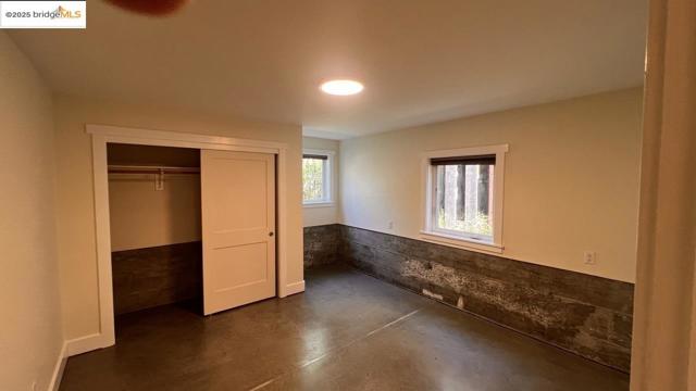 2144 Russell St., Berkeley CA: https://media.crmls.org/mediaz/71a6e90a-bef6-496d-83f0-2392a47998a5.jpg