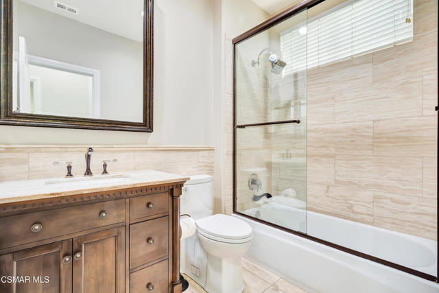 3044 Ferncrest Place, Thousand Oaks CA: https://media.crmls.org/mediaz/71a71d3a-3185-42d6-84e0-b64983c67be9.jpg