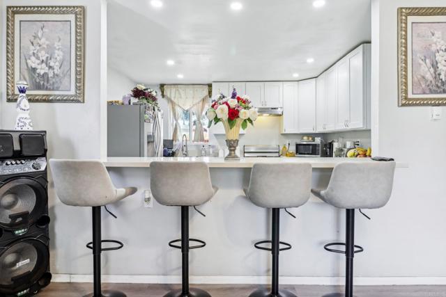 1947 D Avenue, National City CA: https://media.crmls.org/mediaz/71a7bc57-d555-413c-96a6-462e34898424.jpg