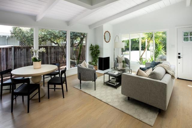 3079 Waverley Street, Palo Alto CA: https://media.crmls.org/mediaz/71a8e9ea-3e73-4081-8d74-c30076c628bd.jpg