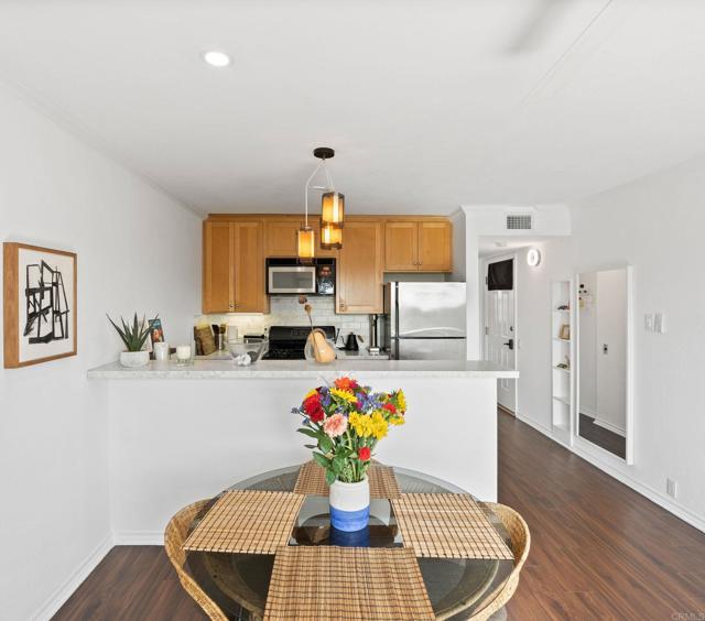 Detail Gallery Image 11 of 33 For 2652 a St #L,  San Diego,  CA 92102 - 1 Beds | 1 Baths