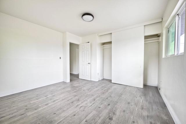 325 Dewey Street, San Diego CA: https://media.crmls.org/mediaz/71ab1279-78f7-46a6-8951-d9e4e0a3088b.jpg
