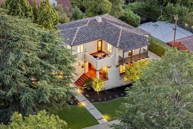 320 Jackson Street, San Mateo CA: https://media.crmls.org/mediaz/71ab3c52-b823-4b65-91cf-773dd66450d2.jpg