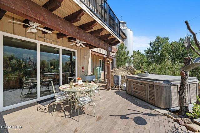 1203 Casa Grande Drive, Simi Valley CA: https://media.crmls.org/mediaz/71addba2-e6b6-4414-bb59-e8f3fd973a91.jpg