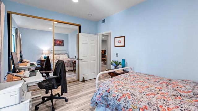 2600 Oak Road, Walnut Creek CA: https://media.crmls.org/mediaz/71ae59ea-338d-4341-8180-e01fe926c301.jpg