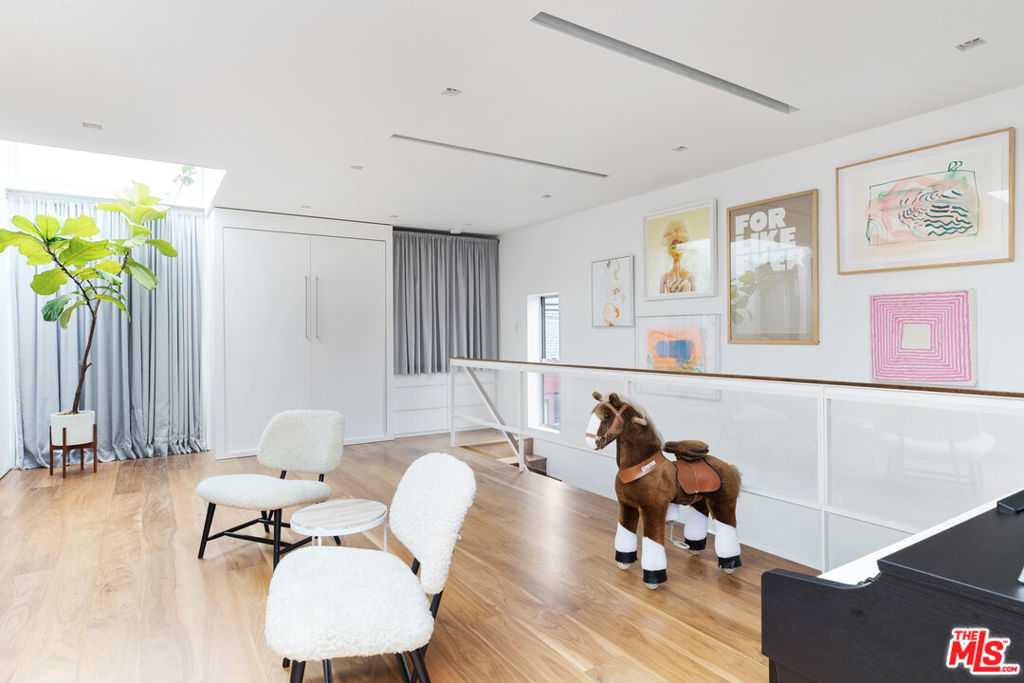 MLS #25617065 image #17