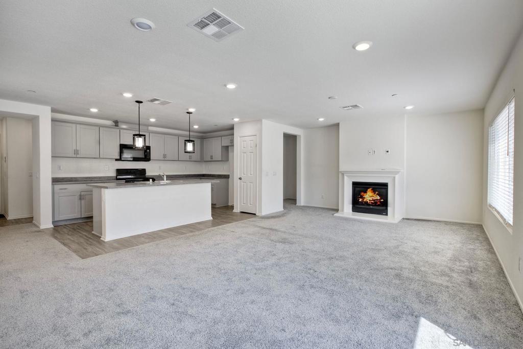 MLS #250027191SD image #30