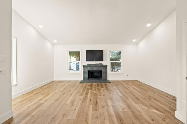 Detail Gallery Image 10 of 39 For 1347 Dorsey Way, Vista,  CA 92083 - 3 Beds | 2 Baths