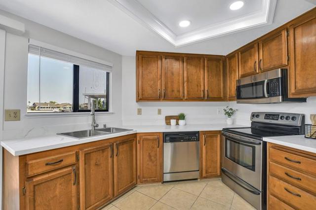4641 Spinnaker Way, Discovery Bay CA: https://media.crmls.org/mediaz/71b0b8b3-cc57-49d5-b4ca-c326fa92f122.jpg