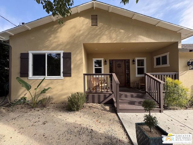 13435 Erwin Street