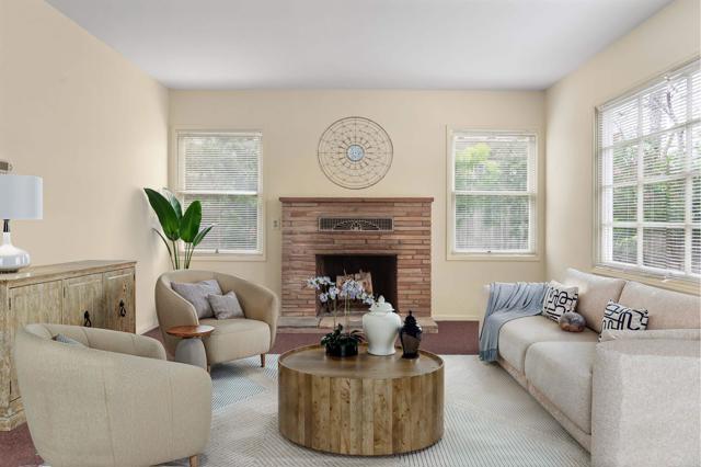 Detail Gallery Image 9 of 33 For 135 4th St, Encinitas,  CA 92024 - 2 Beds | 1 Baths