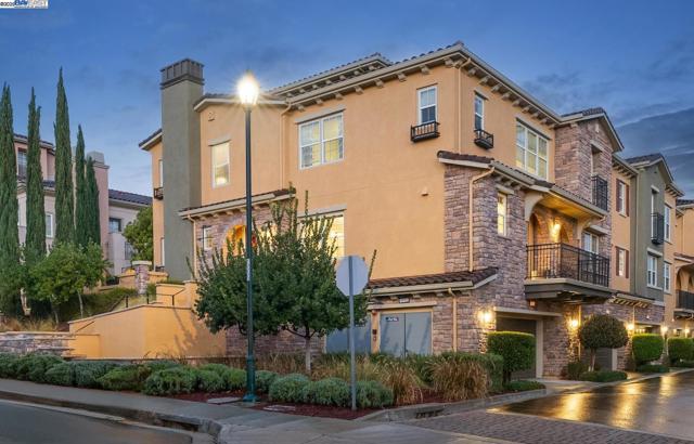 Image 53 of 59 For 4661 Rimini Ct  43