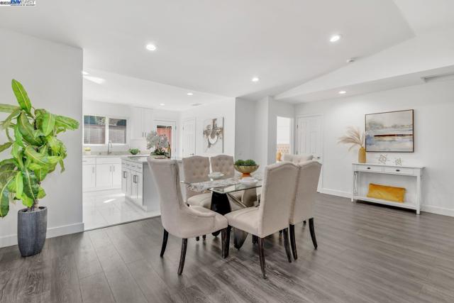 Image 15 of 45 For 2834 White Acres Dr