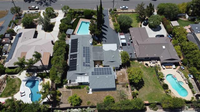 13430 Sagewood Drive, Poway CA: https://media.crmls.org/mediaz/71b3e5c2-f1dc-4b0e-b165-2da376bba307.jpg