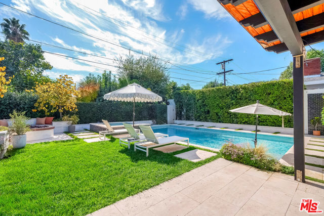 15220 Valleyheart Drive, Sherman Oaks CA: https://media.crmls.org/mediaz/71b68135-0529-4a30-b4cd-cb4f78e6f36b.jpg