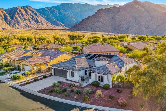 1121 Palmas, Palm Springs CA: https://media.crmls.org/mediaz/71b68561-e984-4a9f-9c4c-343a6db88779.jpg