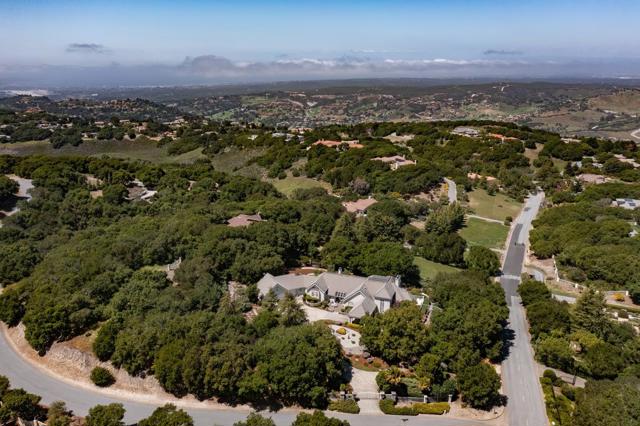 26048 Paseo Del Sur, Monterey CA: https://media.crmls.org/mediaz/71b6ed9c-5f96-43c3-aae7-a0f4aa8e1eee.jpg