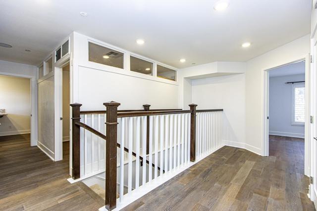 2400 Torrey Pines Rd, La Jolla CA: https://media.crmls.org/mediaz/71b79375-4ffb-4ae4-85cc-a929d8f2baea.jpg
