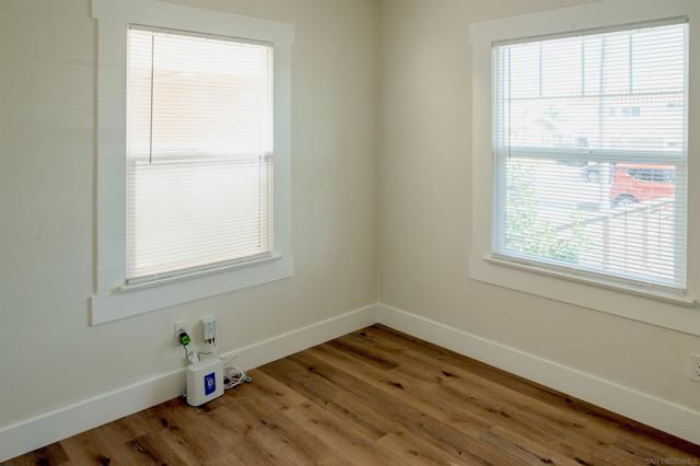3716 18 Herman Ave, San Diego CA: https://media.crmls.org/mediaz/71b98a88-8175-4a38-bf33-6407bac6a3f9.jpg