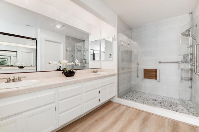 Detail Gallery Image 9 of 21 For 4631 Villas Ct, Bonita,  CA 91902 - 3 Beds | 2/1 Baths