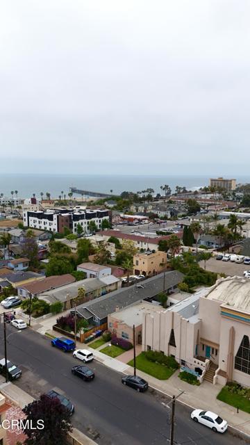 153 S South Laurel Street, Ventura CA: https://media.crmls.org/mediaz/71bb22d3-3450-4831-b09b-9438150934be.jpg