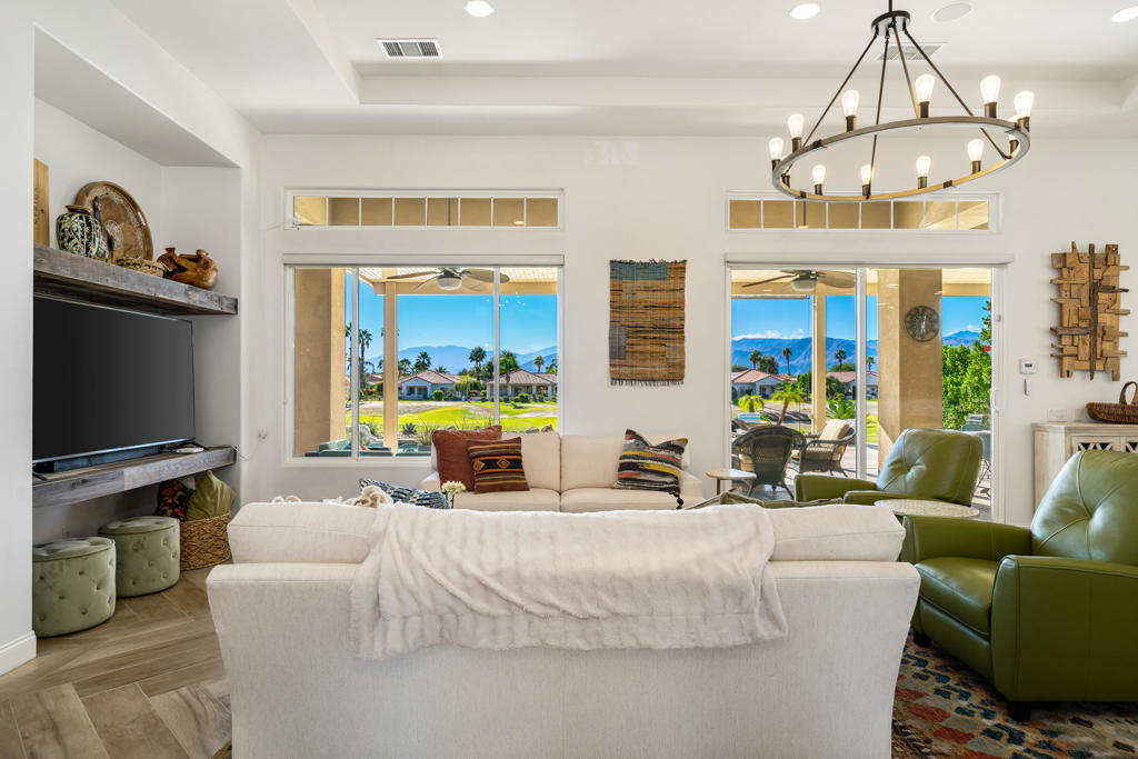 MLS #219139227DA image #9