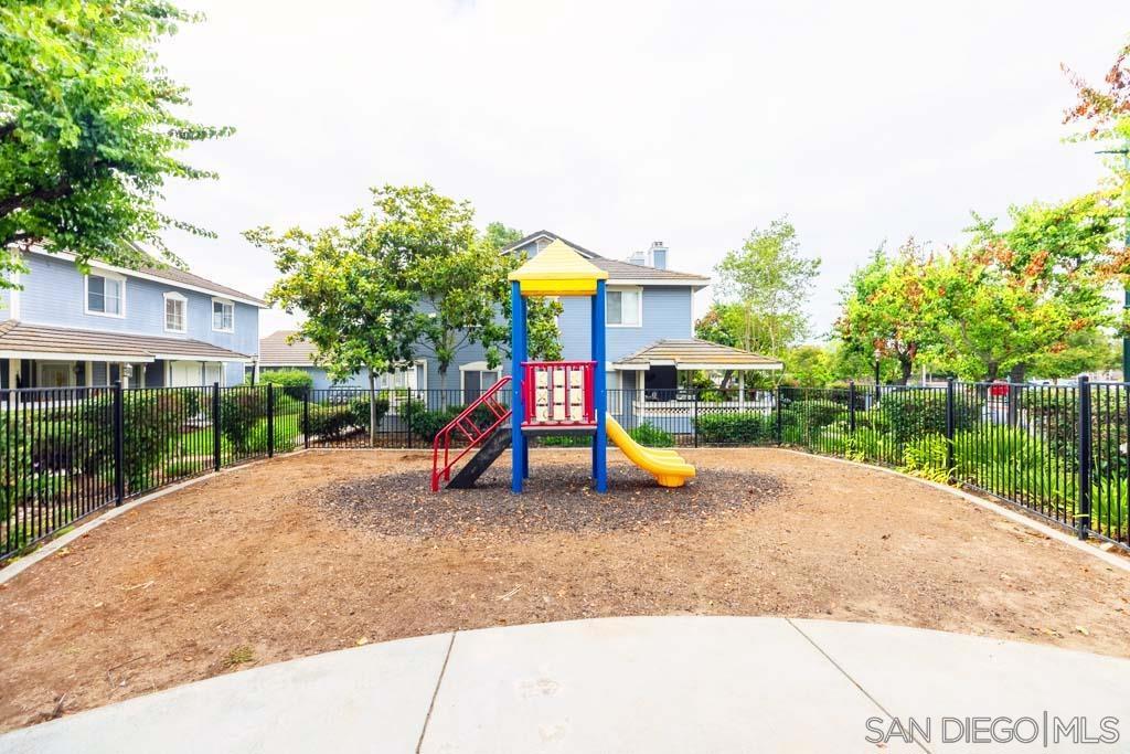 13945 Midland Rd - photo 6