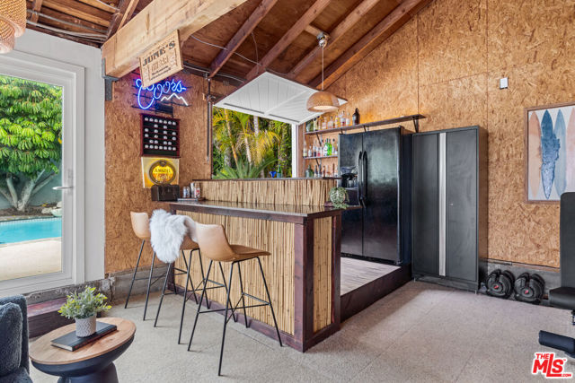 8044 Cowan Avenue, Los Angeles CA: https://media.crmls.org/mediaz/71bd634c-968b-4e33-8d05-365c3f9df66e.jpg