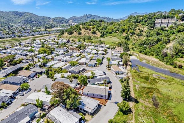 258 Yosemite Road, San Rafael CA: https://media.crmls.org/mediaz/71be079a-8a6e-4e51-8500-1b7ae78bb7eb.jpg