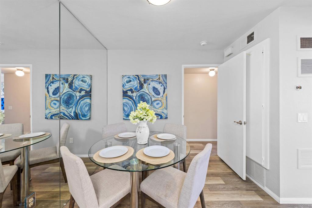 9130 Gramercy - photo 19