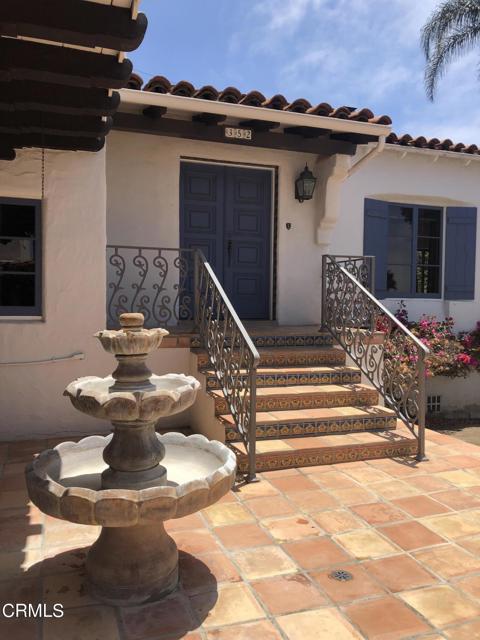 352 Glen Ellen Drive, Ventura CA: https://media.crmls.org/mediaz/71bfdde0-38f0-47d7-b8d4-b7b68a8c7812.jpg