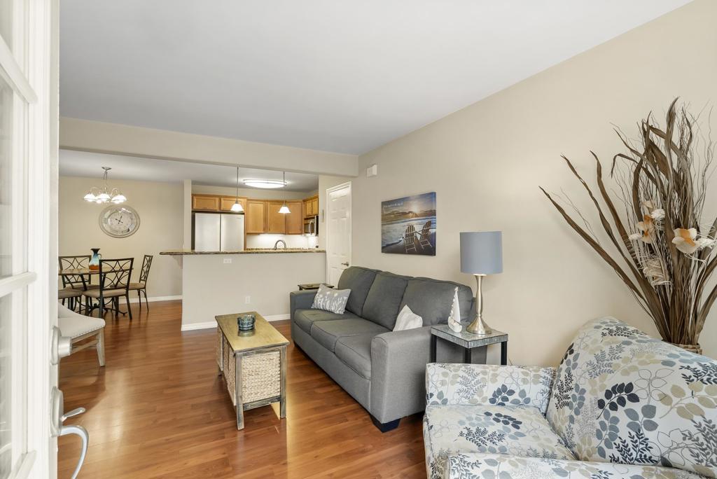 5252 Balboa Arms - photo 7