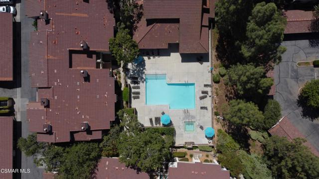 5824 Oak Bend Lane, Oak Park CA: https://media.crmls.org/mediaz/71c0a564-363c-45a2-942b-e7bce7c134af.jpg