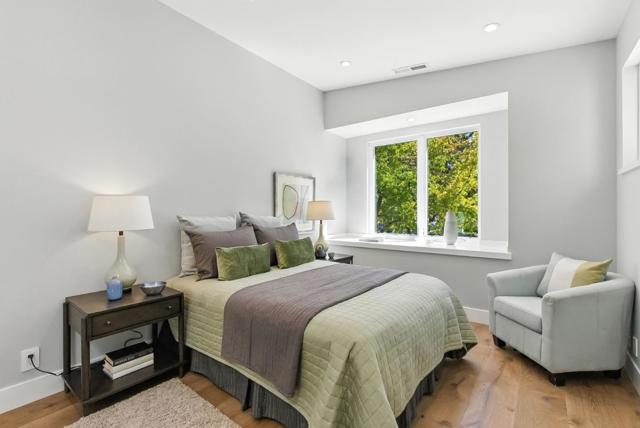 2200 Saint Francis Drive, Palo Alto CA: https://media.crmls.org/mediaz/71c0b037-cddd-4781-b7ef-46993d5a7c86.jpg