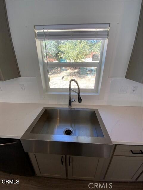 Detail Gallery Image 11 of 37 For 39421 Calle El Parado Rd, Santa Clarita,  CA 91350 - 4 Beds | 2 Baths