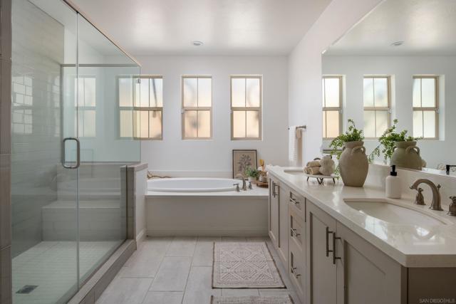 14546 Highcrest Ct, Poway CA: https://media.crmls.org/mediaz/71c20bf3-fe4b-4adb-86fc-6c0c710e9515.jpg