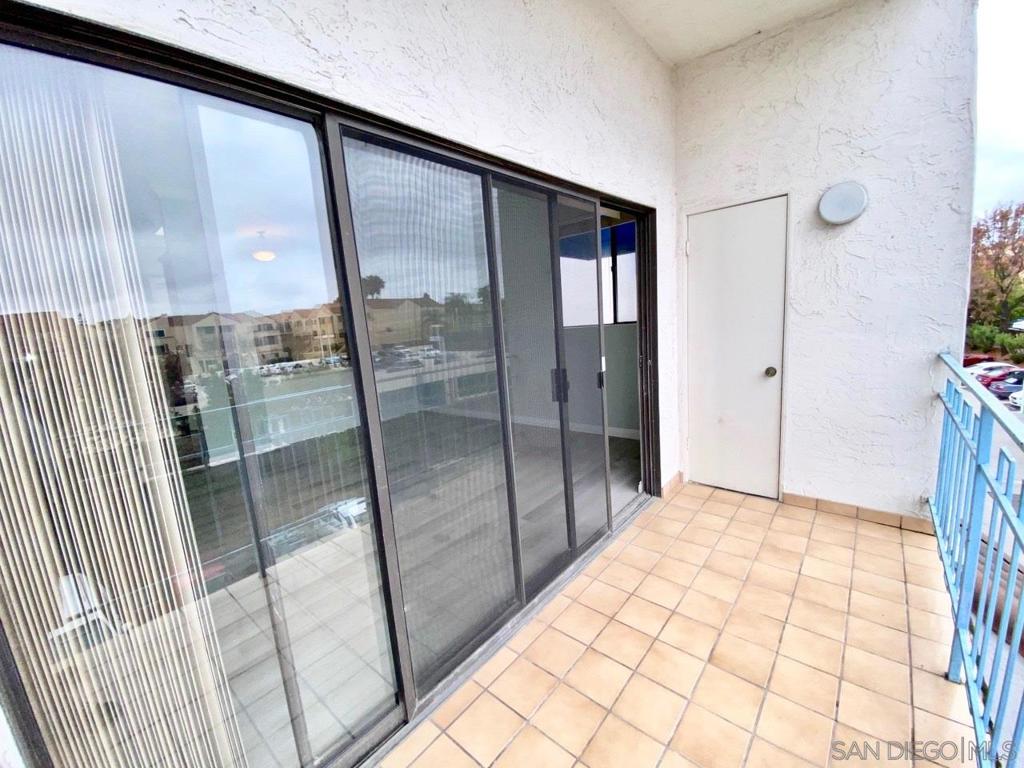 8310 Regents Rd - photo 10