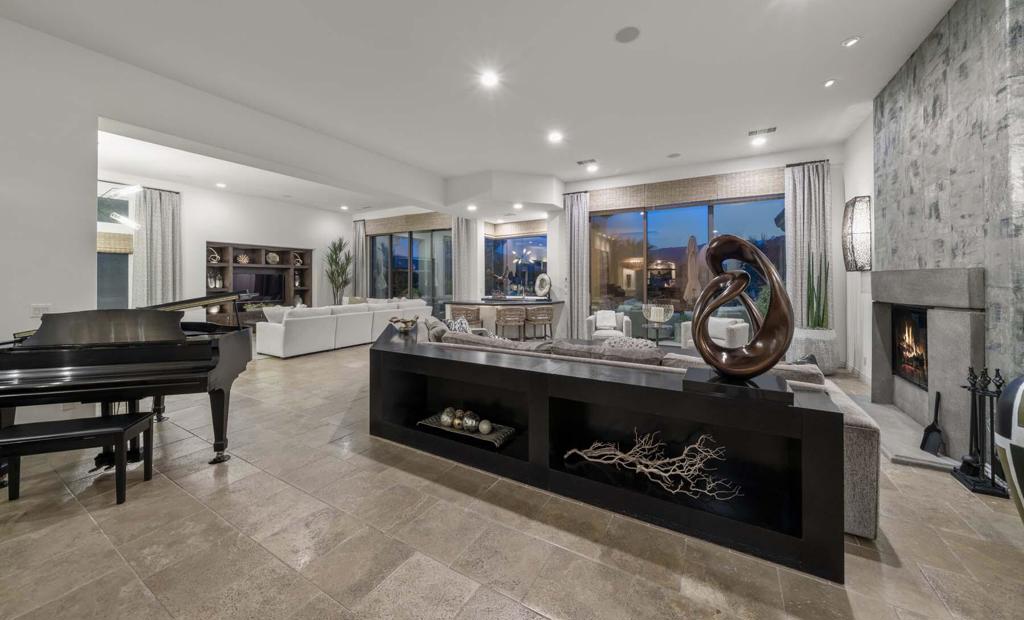 MLS #219138075DA image #9