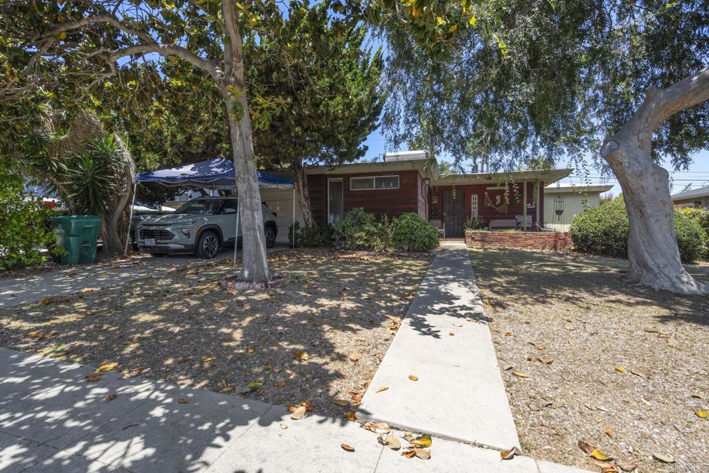 3752 Poe Street - photo 2