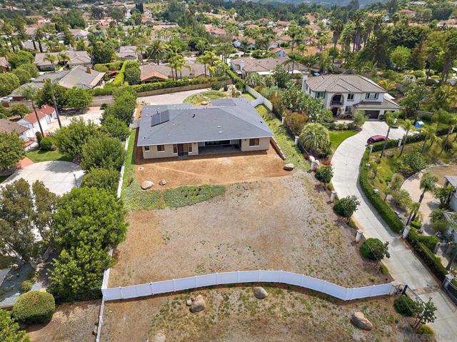 1755 Calle Catalina, Escondido CA: https://media.crmls.org/mediaz/71c326e9-e5e3-40be-93f8-bc701801befa.jpg