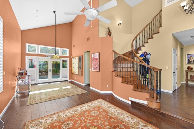 5233 Boulder Ct, Concord CA: https://media.crmls.org/mediaz/71c5092c-3078-489e-b2e6-0dff6d0ae086.jpg