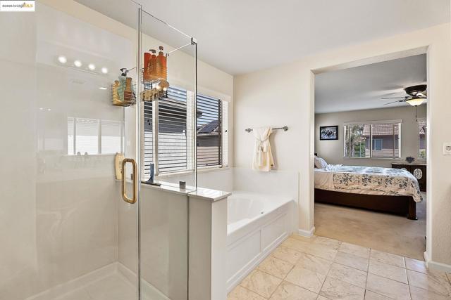115 Tennyson Ct, Discovery Bay CA: https://media.crmls.org/mediaz/71c7448f-9e0d-4920-936f-ceb81421b1f3.jpg