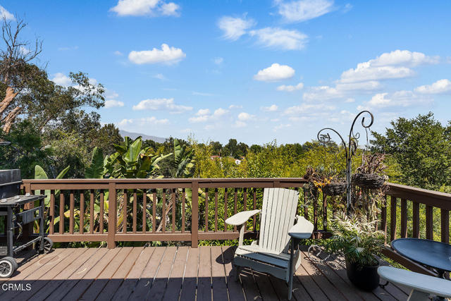 196 Malcolm Drive Drive, Pasadena CA: https://media.crmls.org/mediaz/71c8206a-6bb6-4f09-98ef-1e31102fdaed.jpg