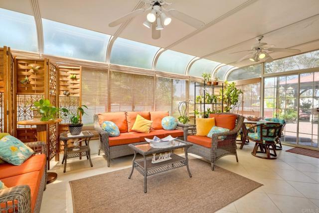 904 Robinwood Drive, Oceanside CA: https://media.crmls.org/mediaz/71c8463d-4b57-48ad-b9b1-cff5bc3889a4.jpg