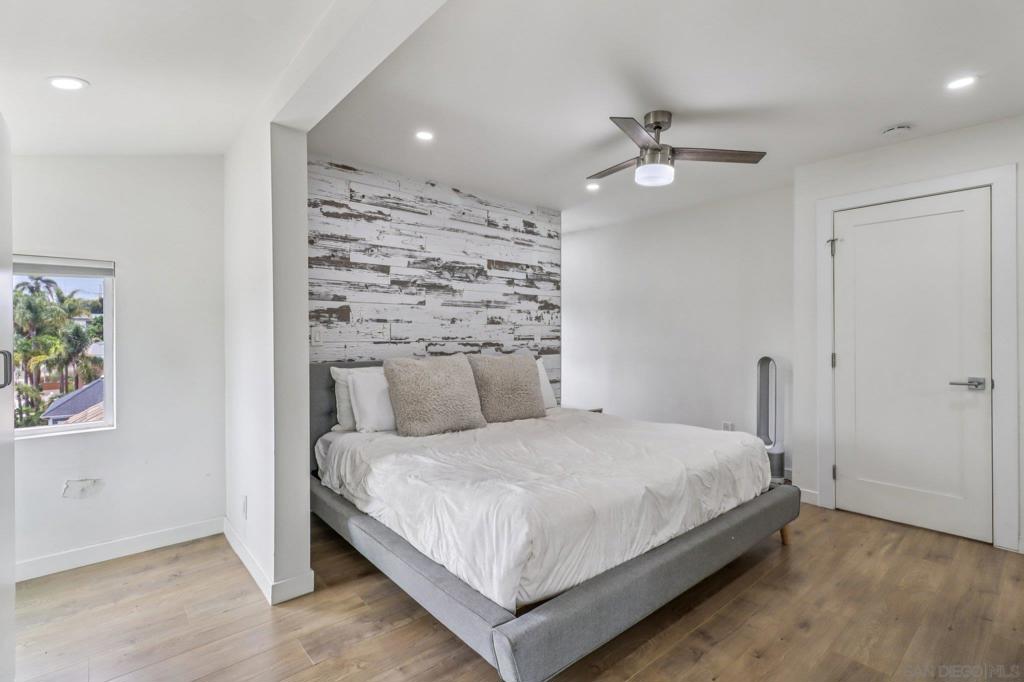 MLS #250044141SD image #17