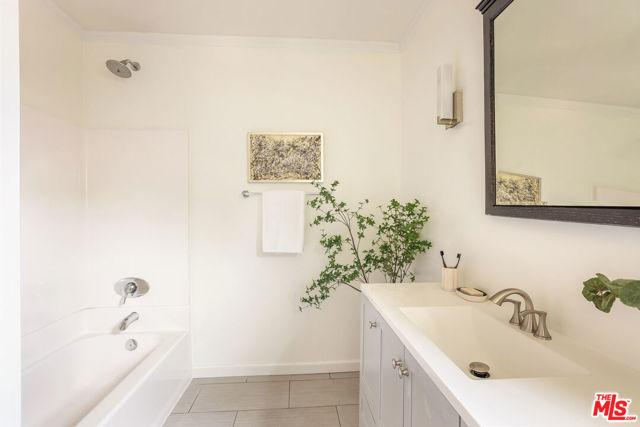 2590 Armacost Avenue, Los Angeles CA: https://media.crmls.org/mediaz/71c9356f-cf35-4924-a6d9-f6446574cf70.jpg